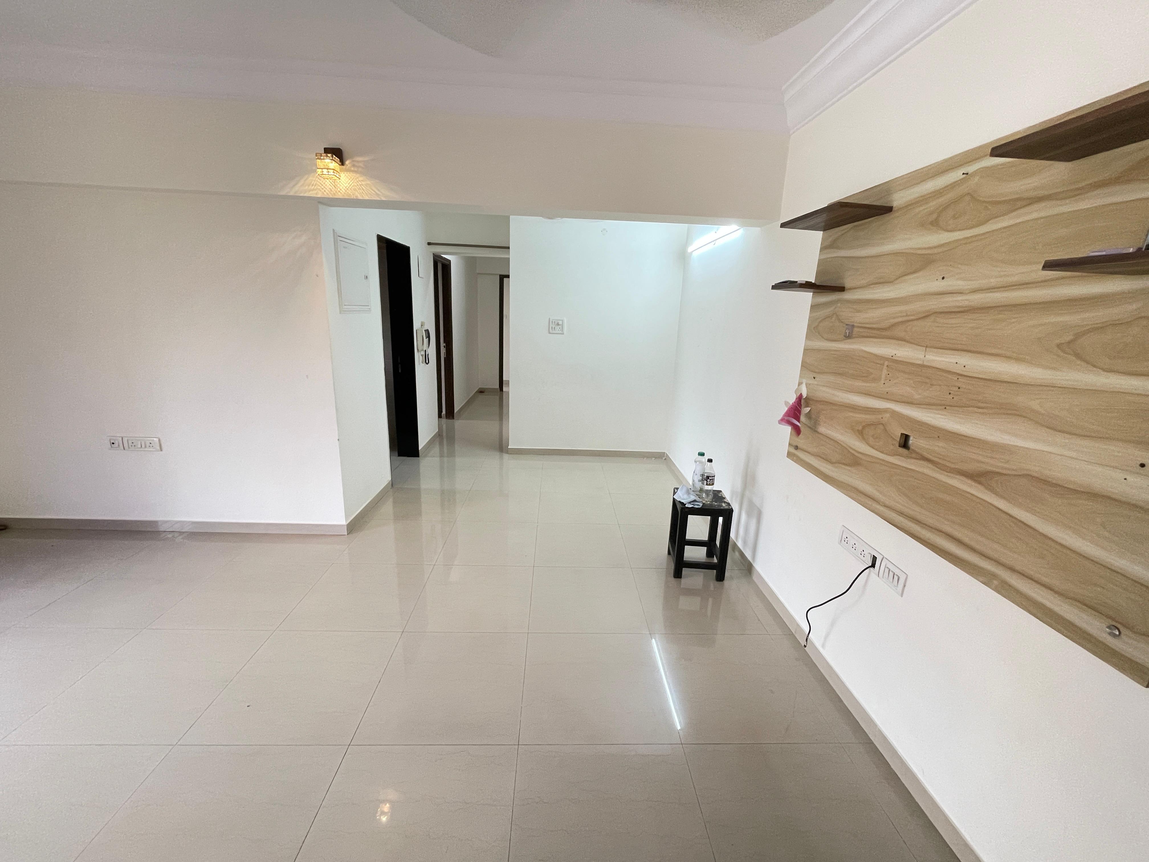 3 BHK Apartment For Rent in Highland Tower