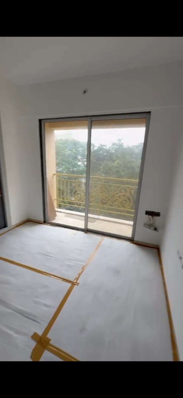 Room, thane west 3 Bedroom 870 Sq.Ft. Apartment In Thane West Thane 9386436