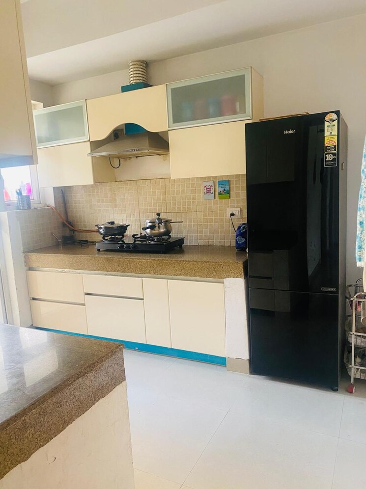 Kitchen, emaar-gurgaon-greens 3.5 Bedroom 1650 Sq.Ft. Apartment In Sector 102 Gurgaon 9386485