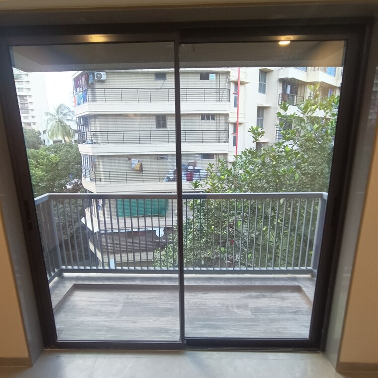 Room, goregaon east 2 Bedroom 1025 Sq.Ft. Apartment In Goregaon East Mumbai 9386502