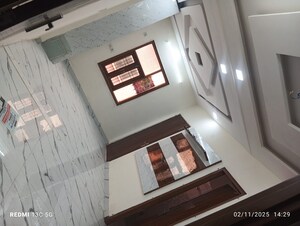 1 BHK Builder Floor For Rent in Rohini Sector 25