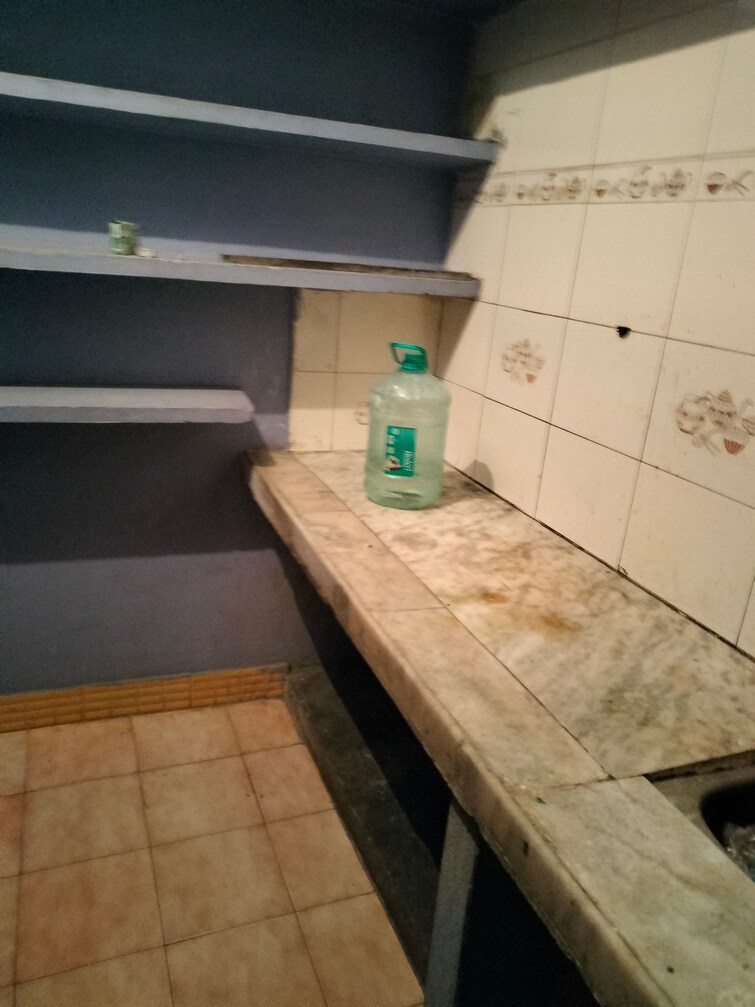 Kitchen, indira nagar 1 Bedroom 500 Sq.Ft. Villa In Indira Nagar Lucknow 9386513