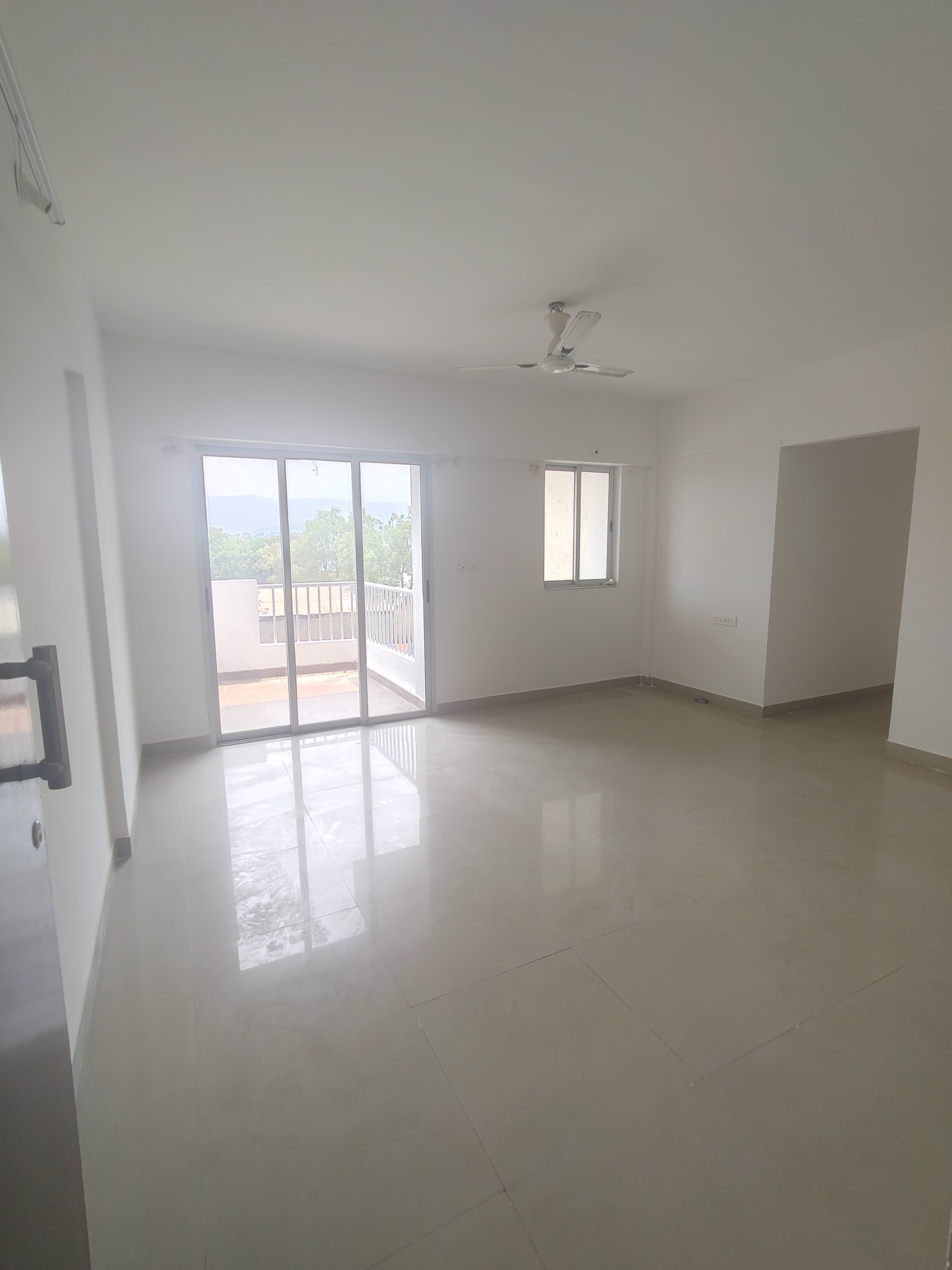 3 BHK + Pooja Room Apartment For Rent in Tata Inora Park