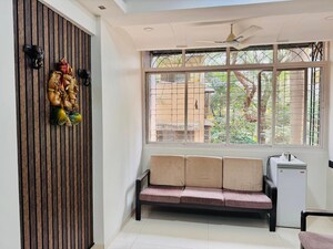 Bedroom in 1 BHK Apartment at Jyoti Complex, Goregaon East – for Rent
