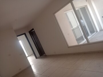 Room in 3 BHK Apartment at Motiaz Royal Citi, Ambala Highway – for Sale