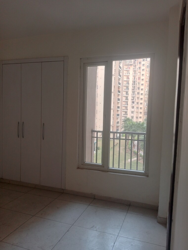 Room, motiaz-royal-citi 3 Bedroom 1910 Sq.Ft. Apartment In Ambala Highway Zirakpur 9386560