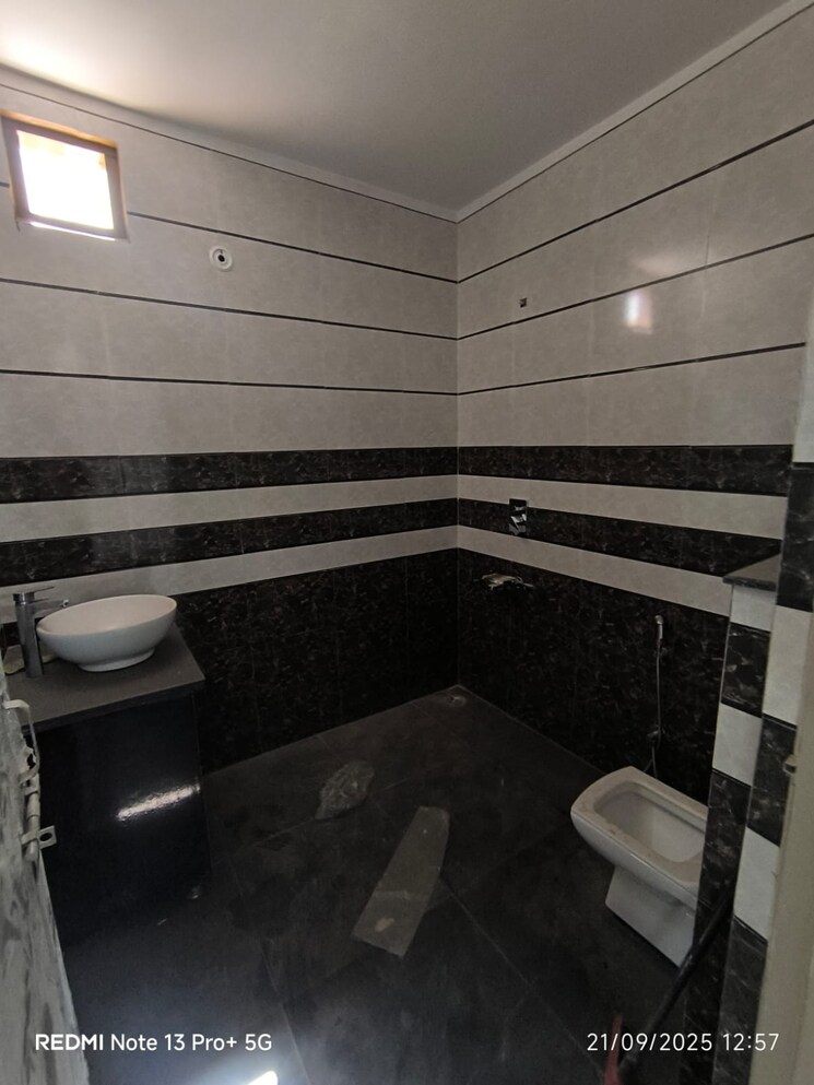 Kitchen, saket 1.5 Bedroom 500 Sq.Ft. Builder Floor In Saket Delhi 9386548