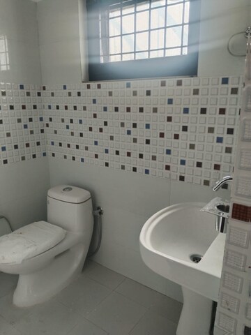 Bathroom in 2 BHK Independent House at Dalanwala – for Rent
