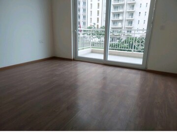 Room in 3 BHK Apartment at Vatika Sovereign Park, Sector 99 – for Sale