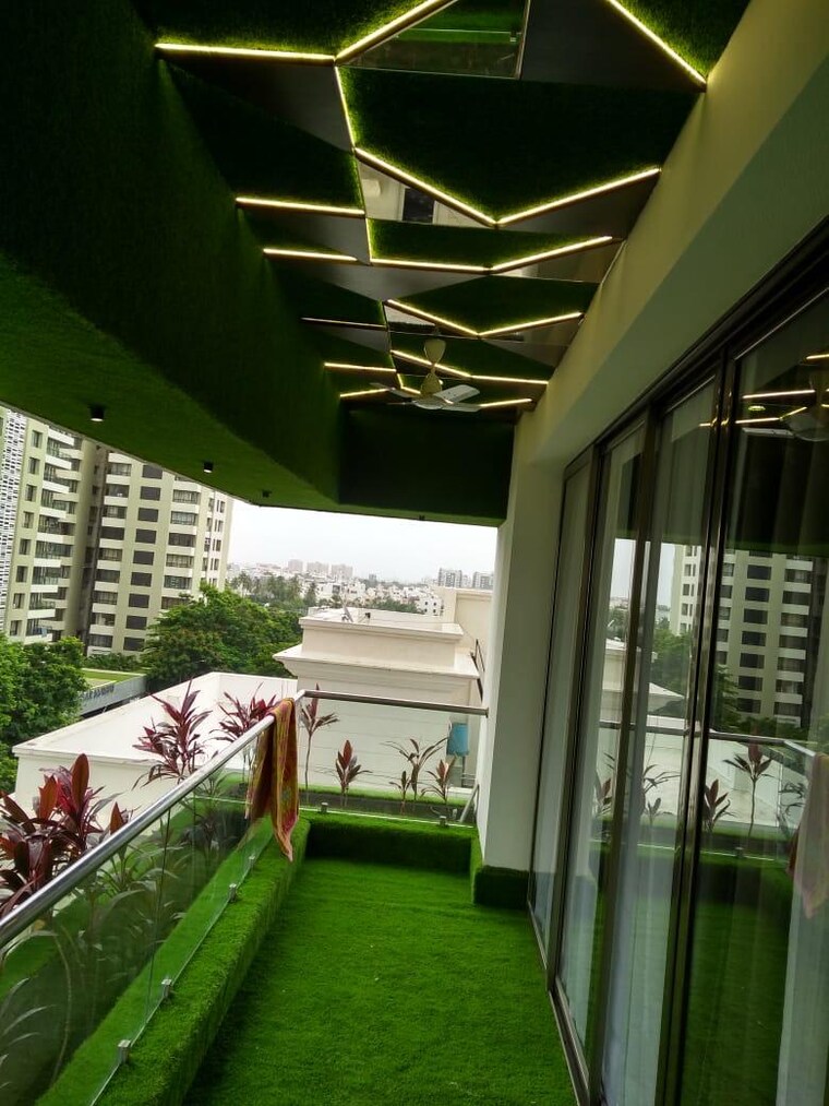 Balcony, vesu 4 Bedroom 3880 Sq.Ft. Apartment In Vesu Surat 9386574