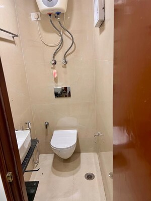 Bathroom in 4 BHK Apartment at DDA Rosewood Apartments, Vasant Kunj – for Rent