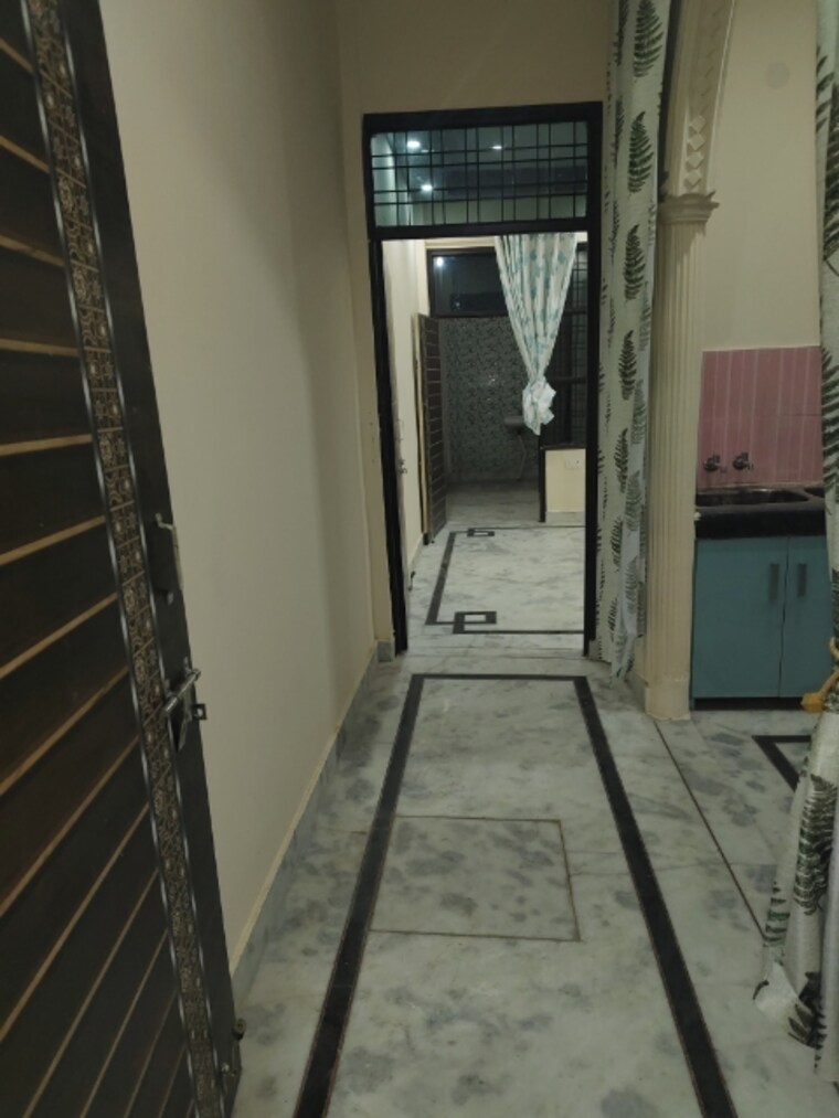 undefined, madanpuri 3 Bedroom 88 Sq.Yd. Independent House In Madanpuri Gurgaon 9386648