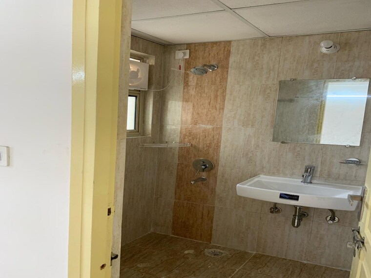 Bathroom, chattarpur 1 Bedroom 450 Sq.Ft. Builder Floor In Chattarpur Delhi 9386627