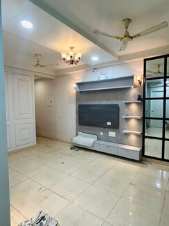2 BHK Apartment For Sale in Gaur 14th Avenue High Street