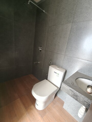 Bathroom in 2 BHK Apartment at Kalpataru Paramount, Kapur Bawdi – for Sale