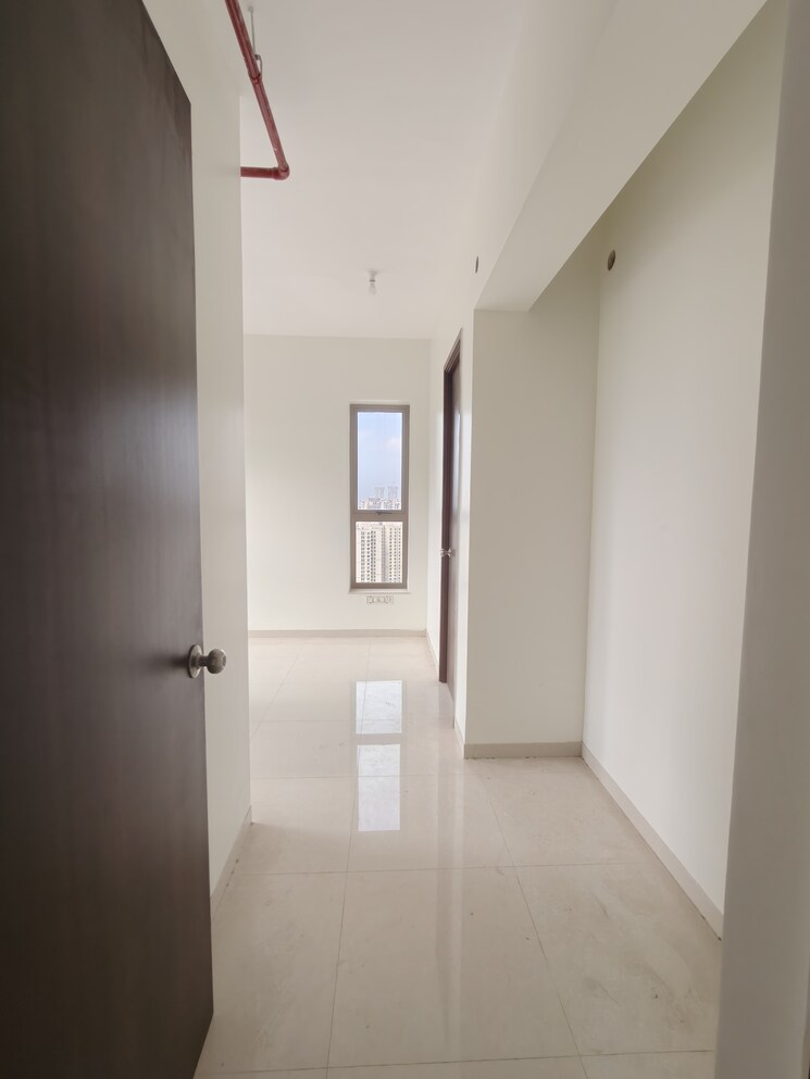 Bathroom, kalpataru-paramount 2 Bedroom 535 Sq.Ft. Apartment In Kapur Bawdi Thane 9386662