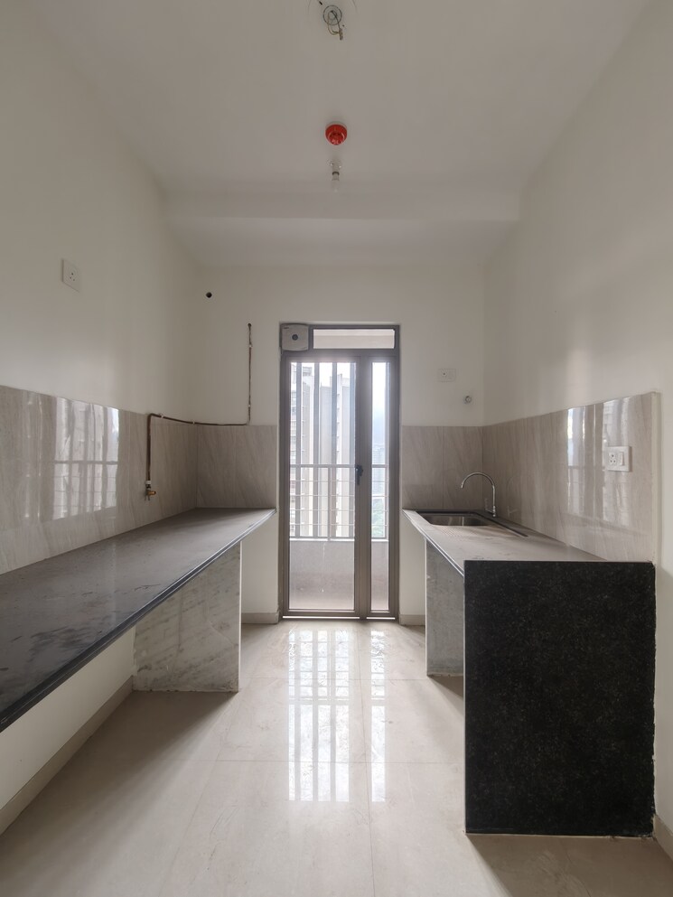 Living Room, kalpataru-paramount 2 Bedroom 535 Sq.Ft. Apartment In Kapur Bawdi Thane 9386662