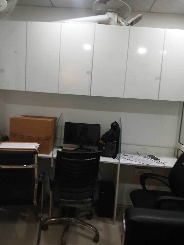 Floor Plan, gaur-city-mall Commercial Office Space 235 Sq.Ft. In Sector 4 Greater Noida Greater Noida 9386666