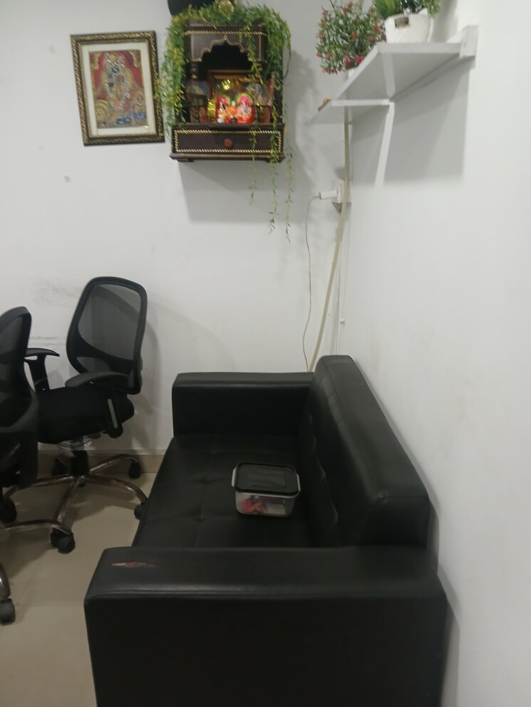 Floor Plan, gaur-city-mall Commercial Office Space 235 Sq.Ft. In Sector 4 Greater Noida Greater Noida 9386666