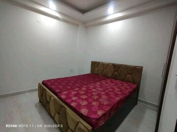Bedroom in 1 BHK Builder Floor at Chattarpur – for Rent