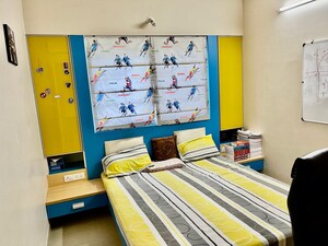 Team Area in 2 BHK Apartment at Amanora Aspire Towerss, Hadapsar – for Rent