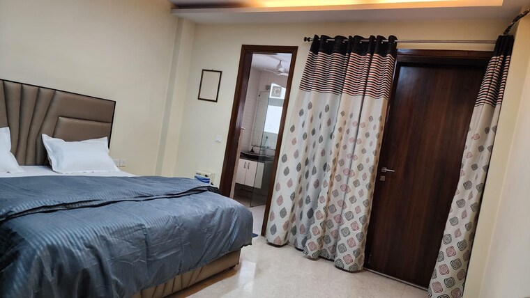 Bedroom, greater kailash 3 Bedroom 2100 Sq.Ft. Builder Floor In Greater Kailash Delhi 9386705