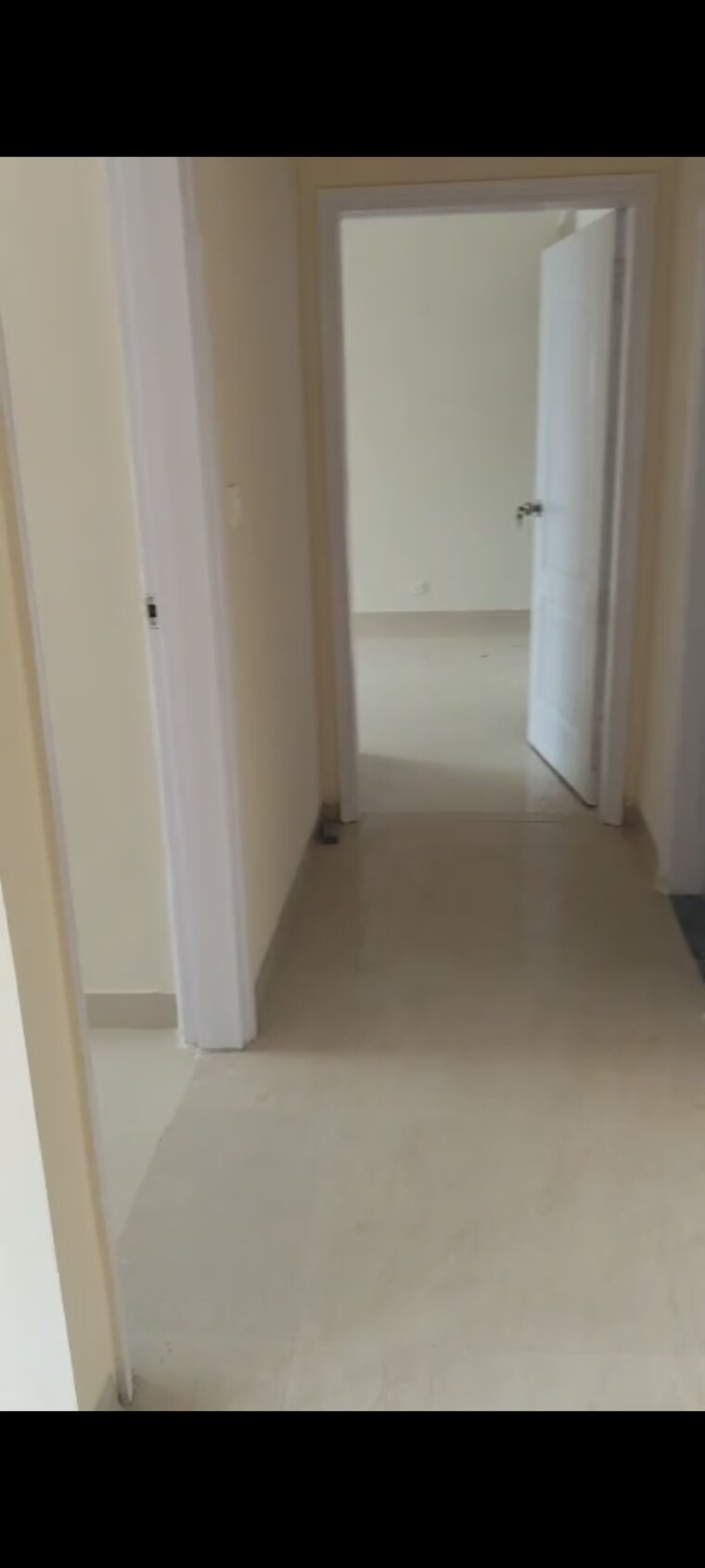 Room, raheja-vedaanta 2 Bedroom 1500 Sq.Ft. Apartment In Sector 108 Gurgaon 9386713