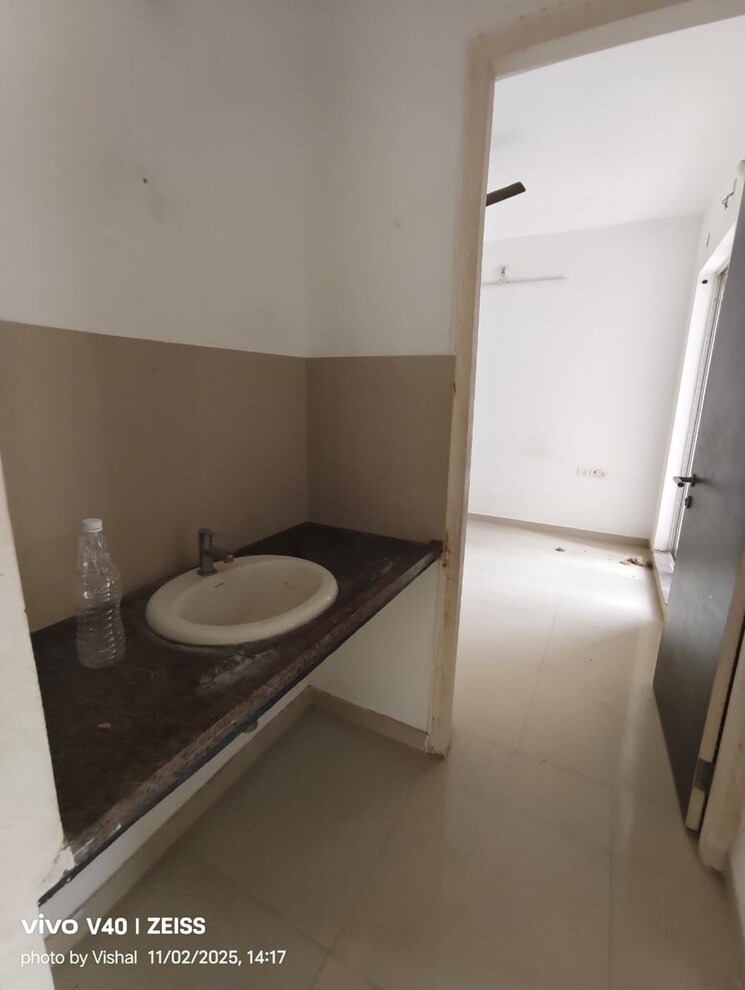 Bathroom, puranik-aarambh 2 Bedroom 650 Sq.Ft. Apartment In Ghodbunder Road Thane 9386716