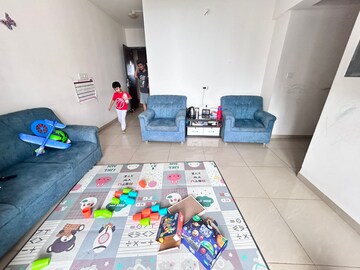 Team Area in 1.5 BHK Apartment at Amanora Future Towers, Hadapsar – for Sale