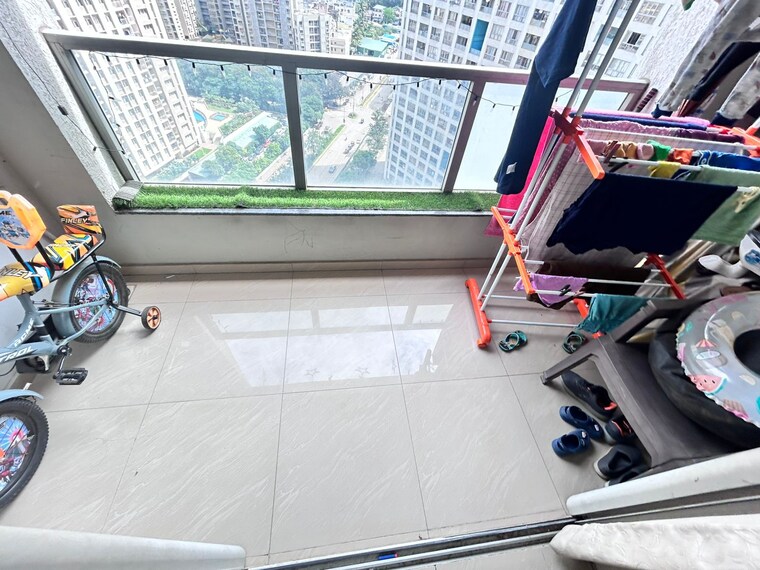 Balcony, amanora-future-towers 1.5 Bedroom 800 Sq.Ft. Apartment In Hadapsar Pune 9386723