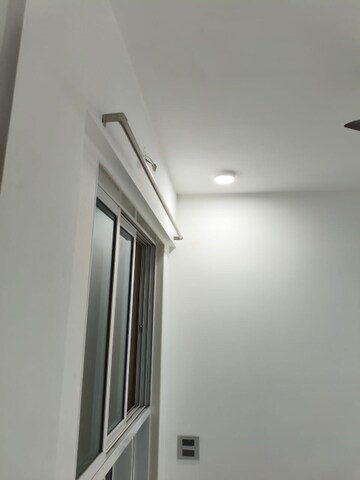 Furnished Amenities in 2 BHK Apartment at Nahar Amaryllis Towers and Plaza, Chandivali – for Rent