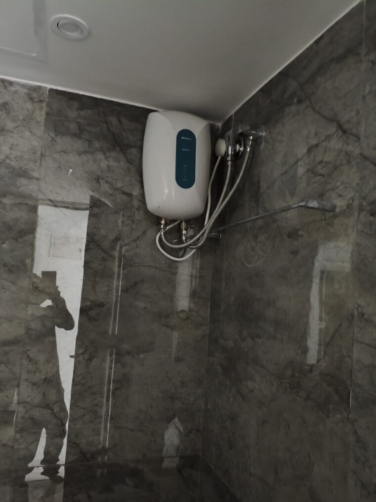 Bathroom, nahar-amaryllis-towers-and-plaza 2 Bedroom 577 Sq.Ft. Apartment In Chandivali Mumbai 9386751