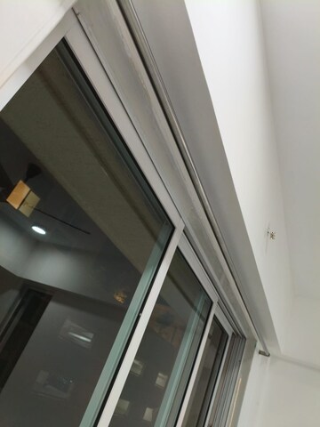 Furnished Amenities in 2 BHK Apartment at Nahar Amaryllis Towers and Plaza, Chandivali – for Rent