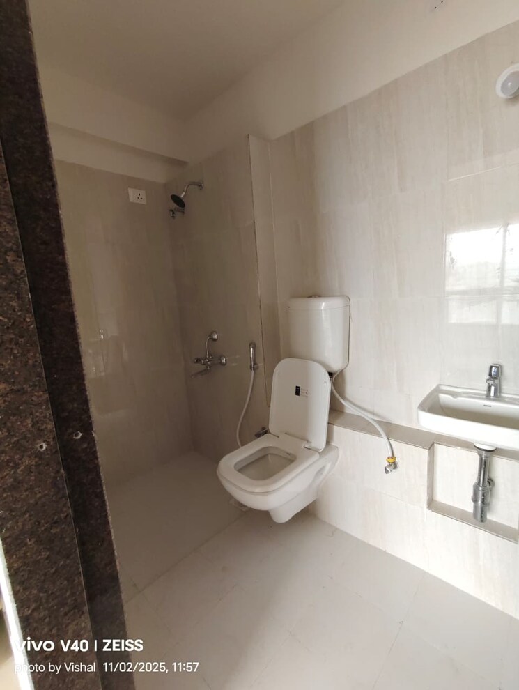 Bathroom, raunak-bliss 1 Bedroom 450 Sq.Ft. Apartment In Ghodbunder Road Thane 9386745