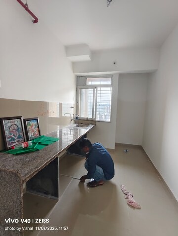 Furnished Amenities in 1 BHK Apartment at Raunak Bliss, Ghodbunder Road – for Rent