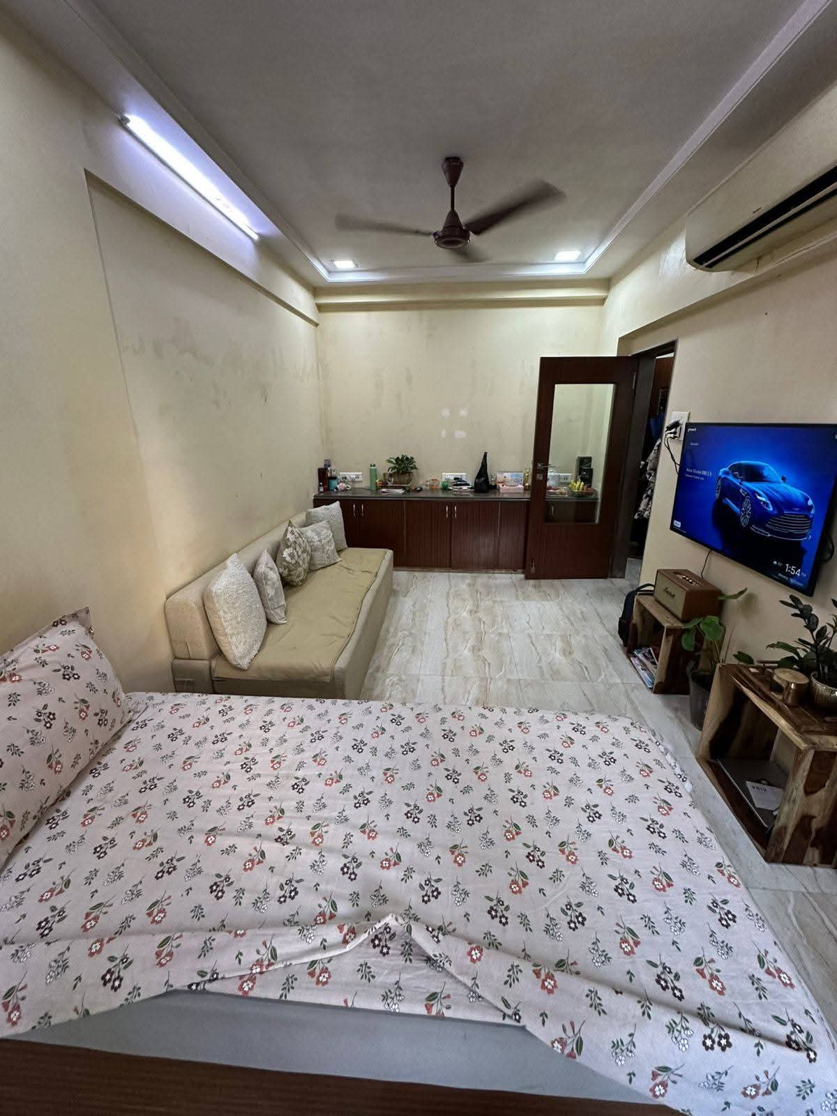 1 BHK Apartment For Rent in Andheri West