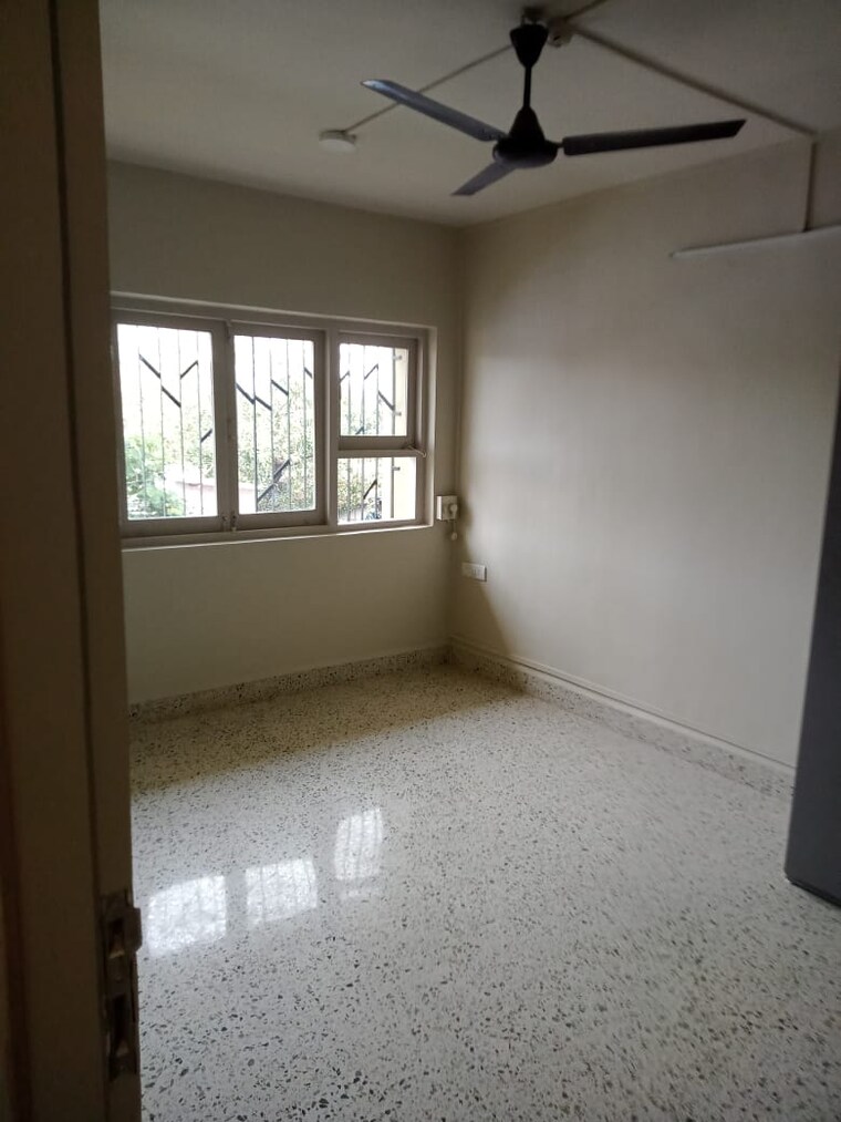 Room, rameshwar-chs-santacruz 2 Bedroom 780 Sq.Ft. Apartment In Santacruz West Mumbai 9386753