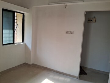 Room in 1 BHK Apartment at Tingre Nagar – for Rent