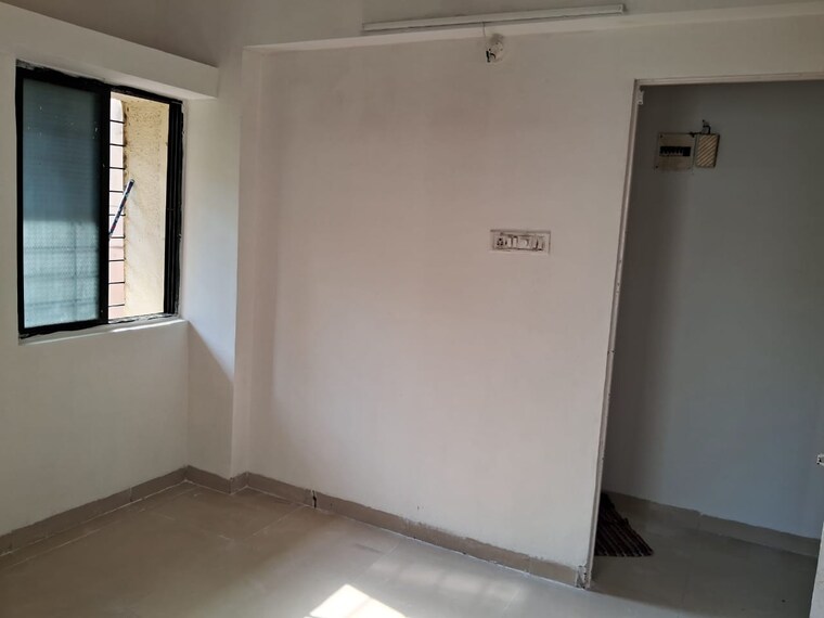 Room, tingre nagar 1 Bedroom 500 Sq.Ft. Apartment In Tingre Nagar Pune 9386774