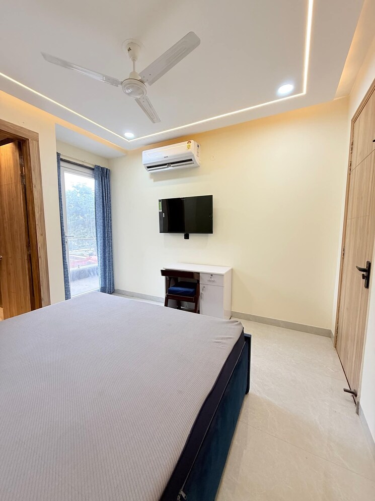 Room, saket 1 Bedroom 500 Sq.Ft. Builder Floor In Saket Delhi 9386773