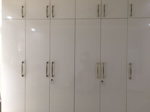 Furnished Amenities in 3 BHK Builder Floor at Kohli One Malibu Town, Sector 47 – for Rent