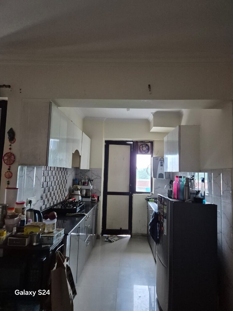 Team Area, sg-oasis 3 Bedroom 1575 Sq.Ft. Apartment In Vasundhara Sector 2b Ghaziabad 9386804