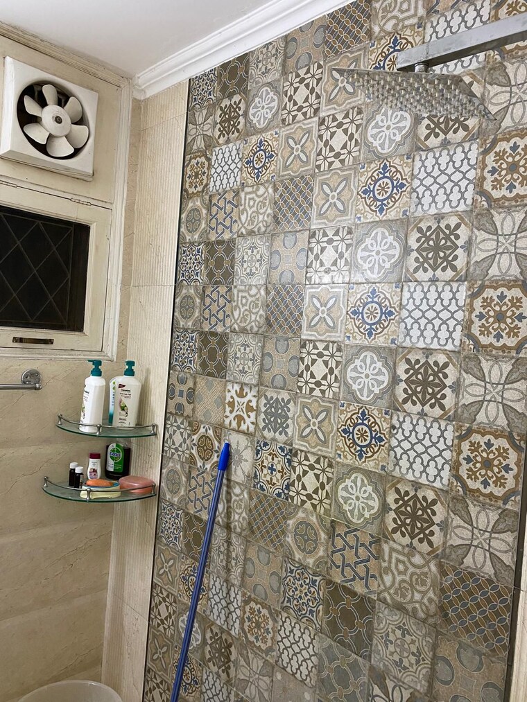 Bathroom, kohli-one-malibu-town 3 Bedroom 1500 Sq.Ft. Builder Floor In Sector 47 Gurgaon 9386809