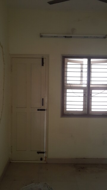 Room in 2 BHK Independent House at Rt Nagar – for Rent