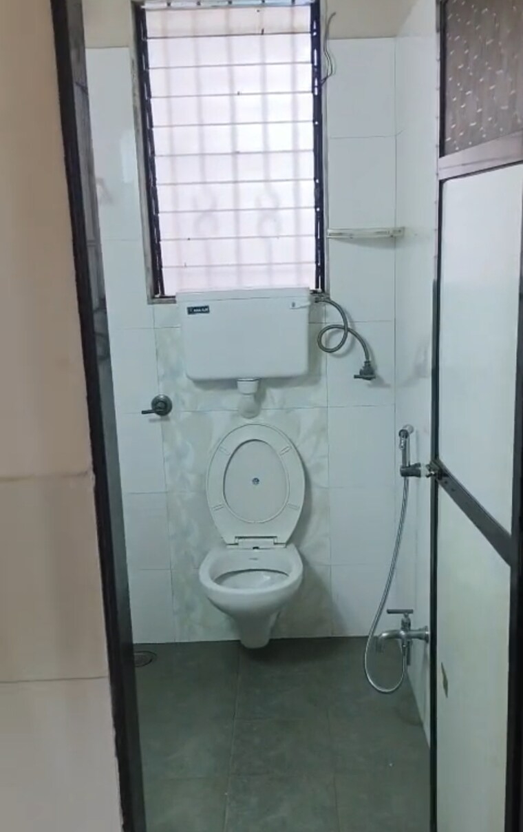 Bathroom, miraj-residency 2 Bedroom 1050 Sq.Ft. Apartment In Malad West Mumbai 9386833