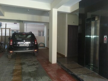 Parking in 2 BHK Independent House at Ganga Nagar – for Rent