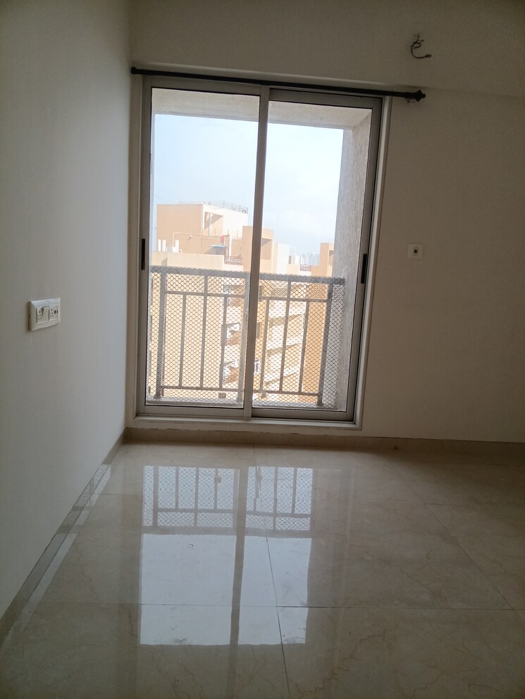 Room, vihang-vermont 2 Bedroom 664 Sq.Ft. Apartment In Ghodbunder Road Thane 9386844