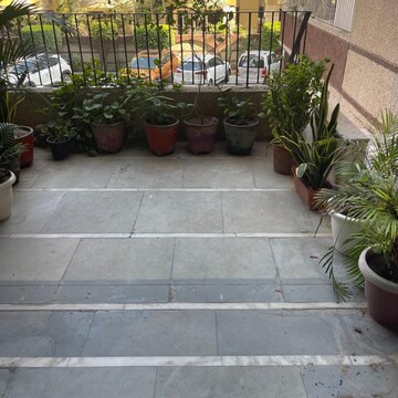 Balcony in 4 BHK Apartment at IFCI Park View Apartment, Sector 46 – for Rent
