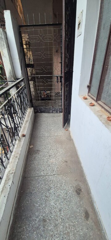 Balcony in 1 BHK Builder Floor at Kalkaji – for Rent