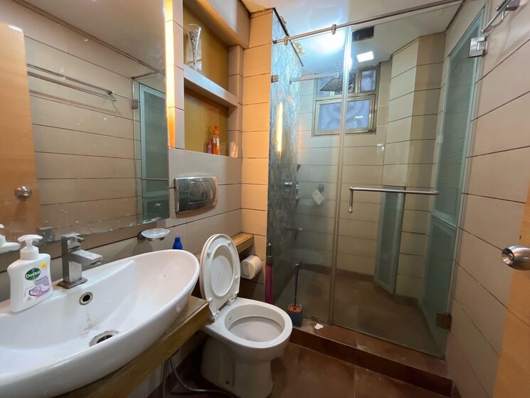 Bathroom, versova-heights 2 Bedroom 730 Sq.Ft. Apartment In Versova Mumbai 9386946